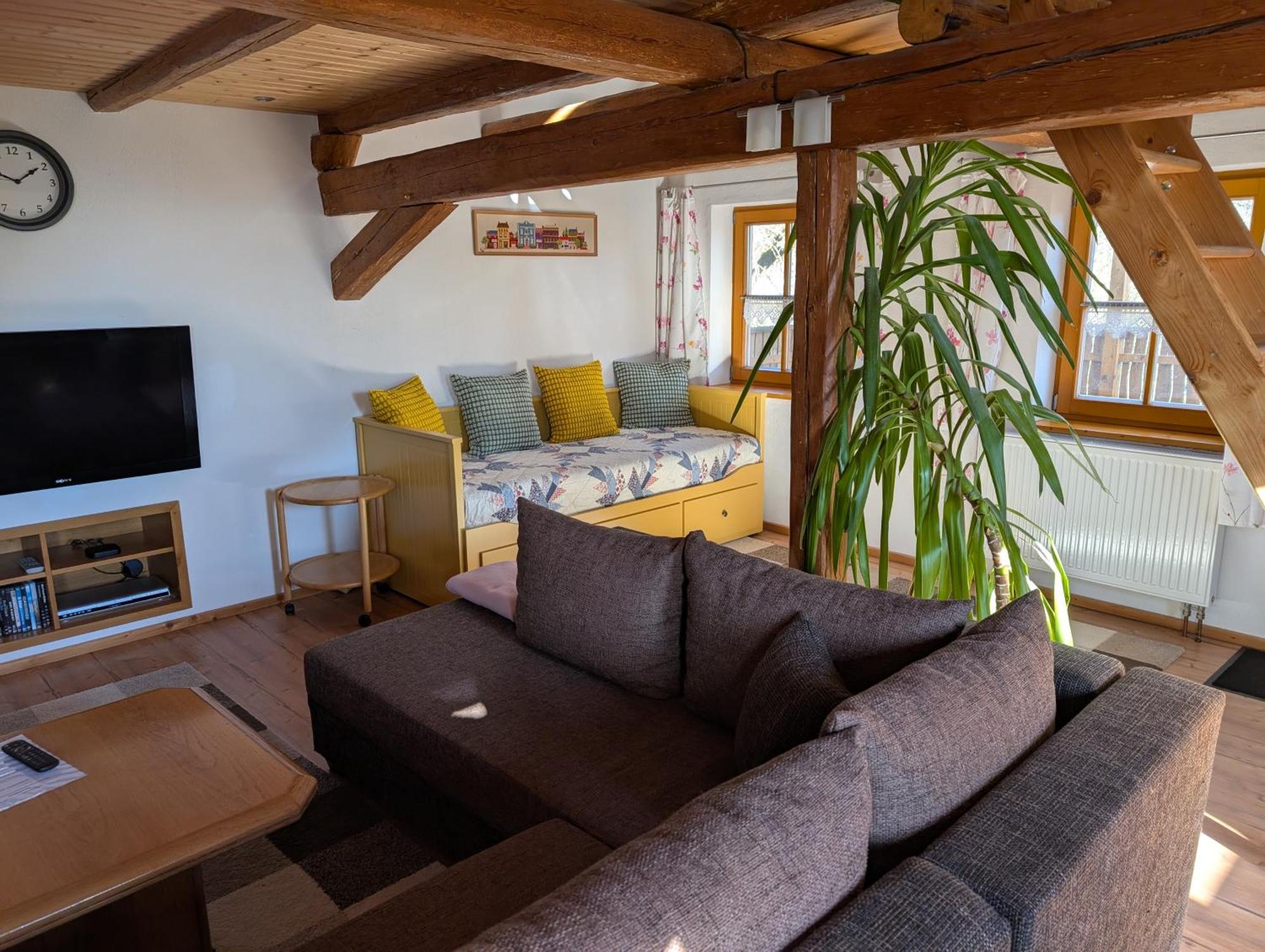 Ferienwohnung Mit Charme Und Blick Auf Dinkelsbuehl Exterior photo