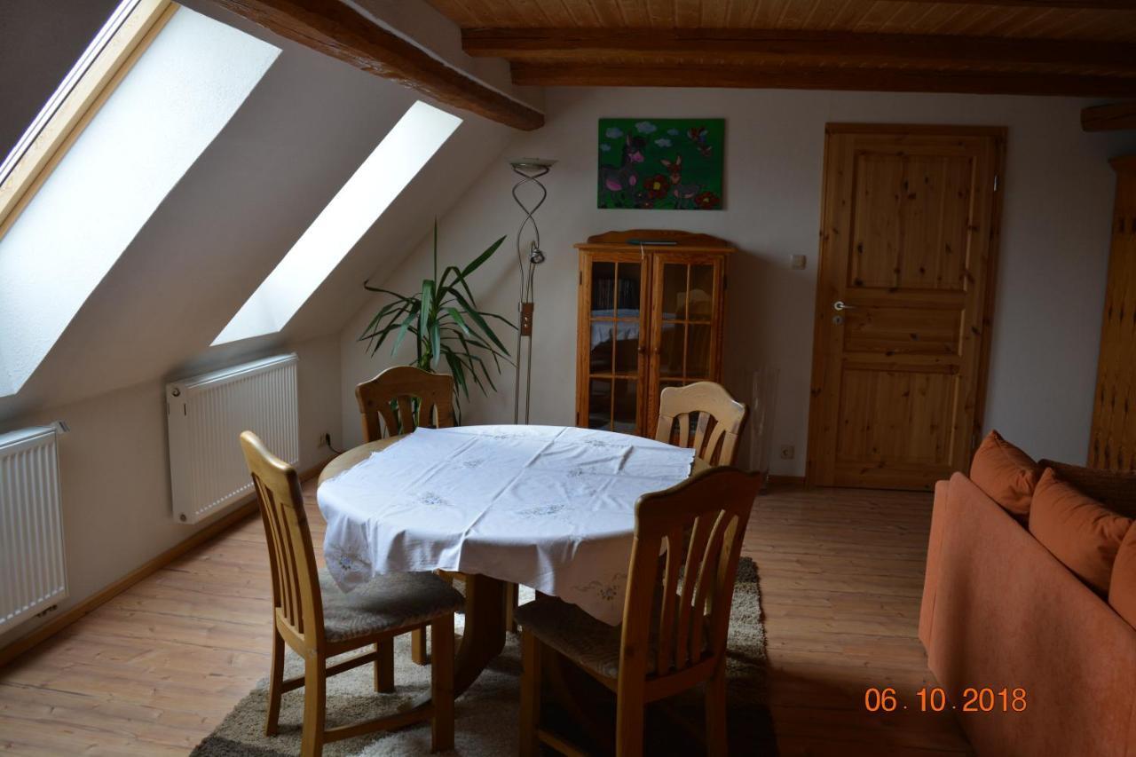 Ferienwohnung Mit Charme Und Blick Auf Dinkelsbuehl Exterior photo